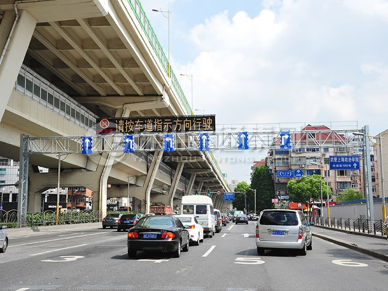 LMJ-034，車道標(biāo)志牌龍門架