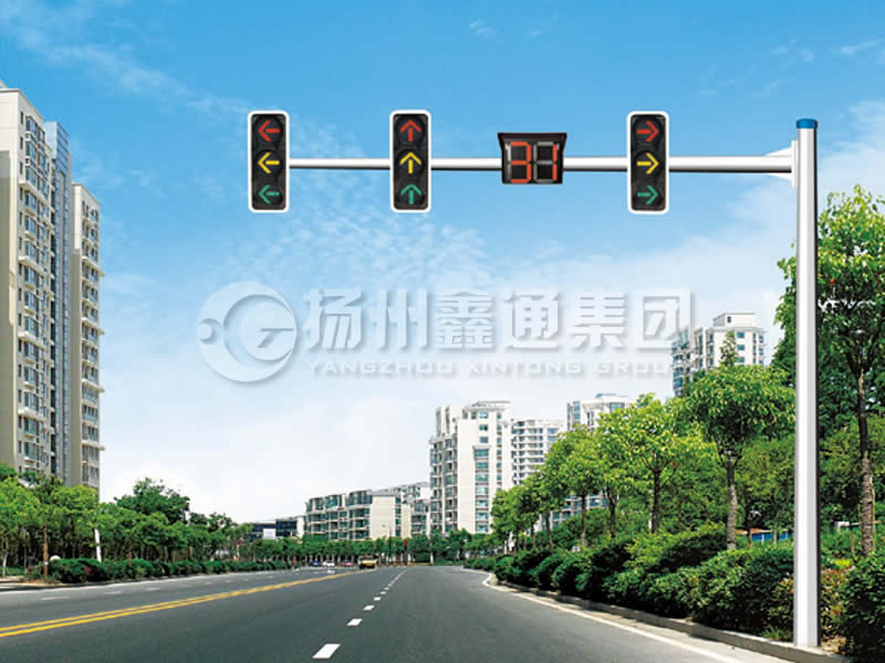 XHDG-007，八棱懸臂信號(hào)燈桿