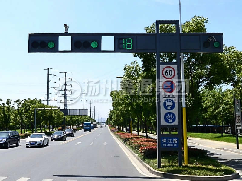 XHDG-021，框架信號(hào)燈桿，無錫信號(hào)燈桿